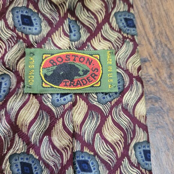 Boston Traders Mens Necktie 3.5 Inches Wide Multicolor Geometric Silk Designer - Picture 2 of 3